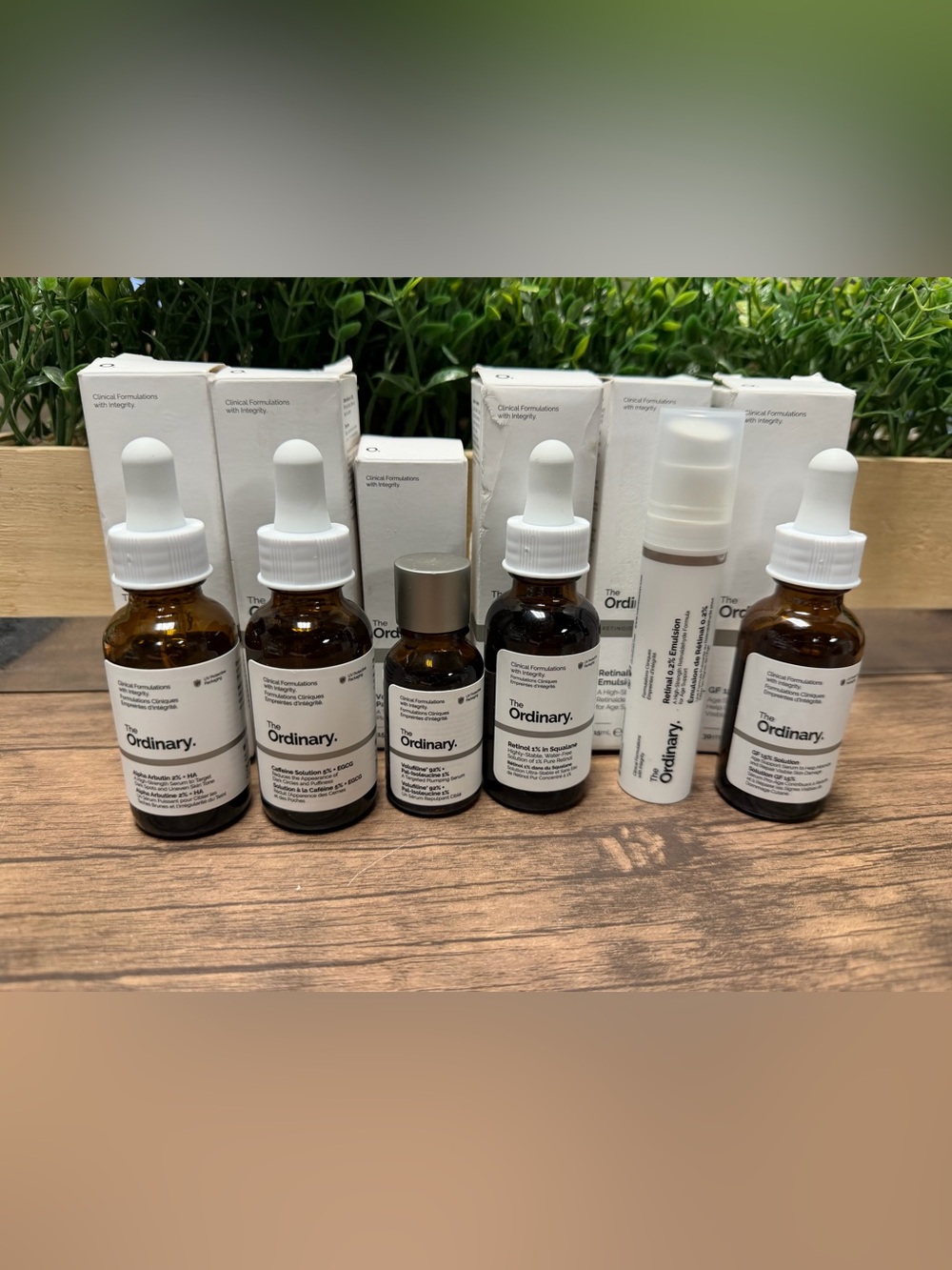 The Ordinary Complete Anti-Aging & Brightening Routine - Picture 2 of 16